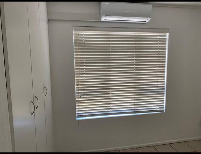 2 BEDROOM APARTMENT FOR SALE IN UMHLANGA CENTRAL